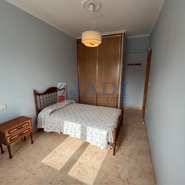 Venta de casa en Valdepeñas