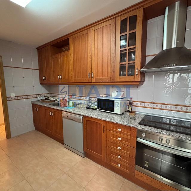 For sale of penthouse in Valdepeñas