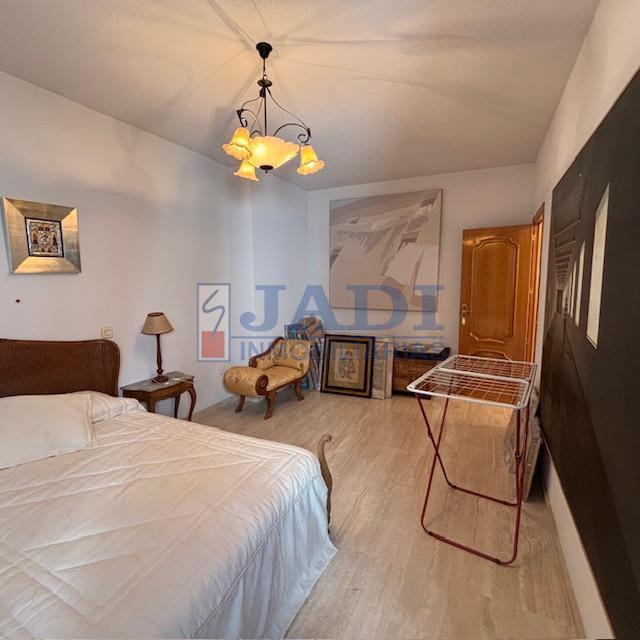 For sale of penthouse in Valdepeñas