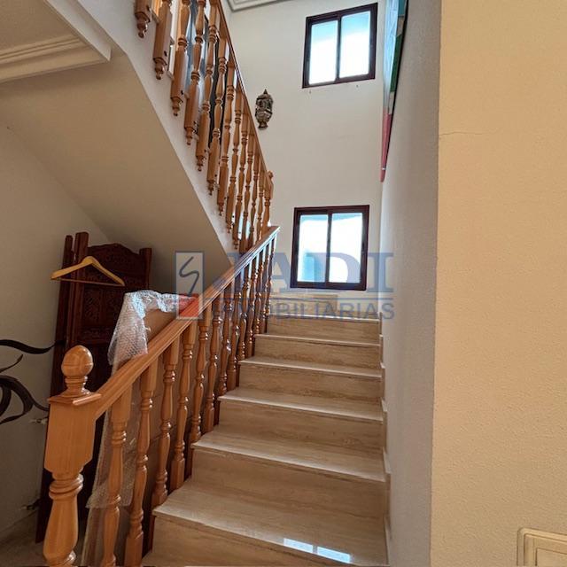 For sale of penthouse in Valdepeñas