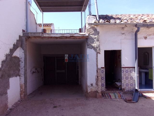 Venta de casa en Valdepeñas