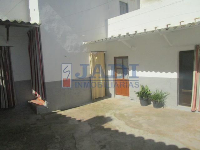 Venta de casa en Valdepeñas