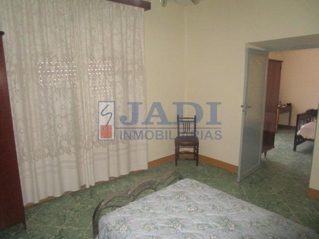 Venta de casa en Valdepeñas