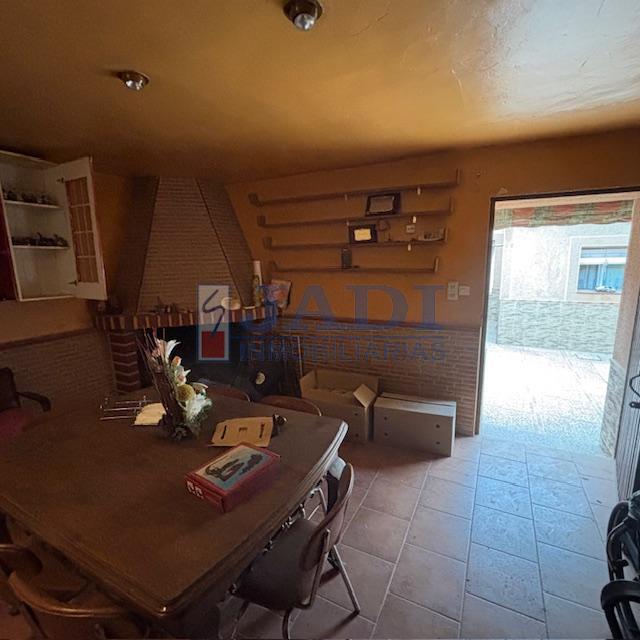 Venta de casa en Valdepeñas