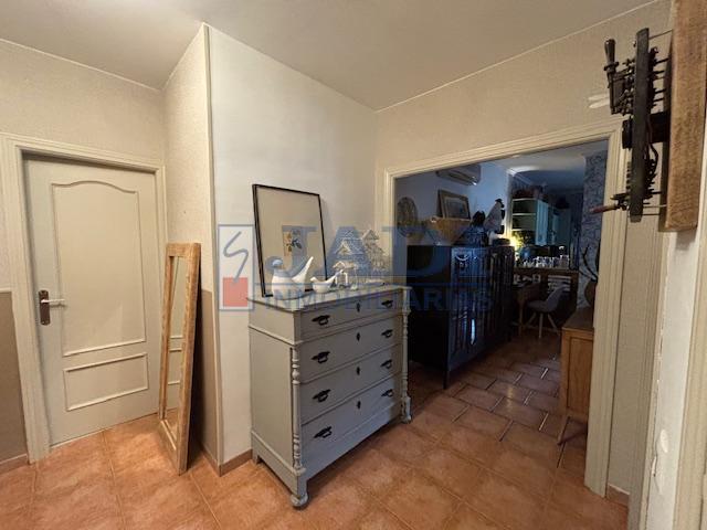 For sale of flat in Valdepeñas