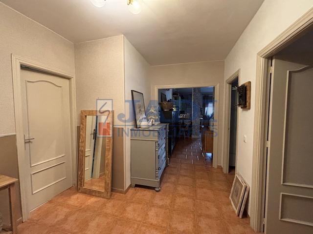 For sale of flat in Valdepeñas