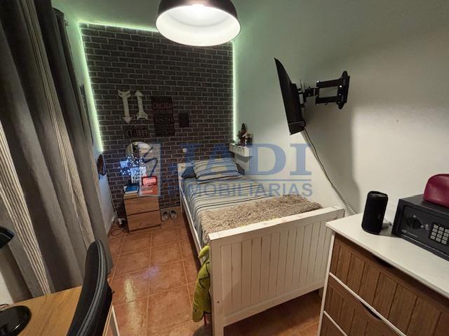 For sale of flat in Valdepeñas