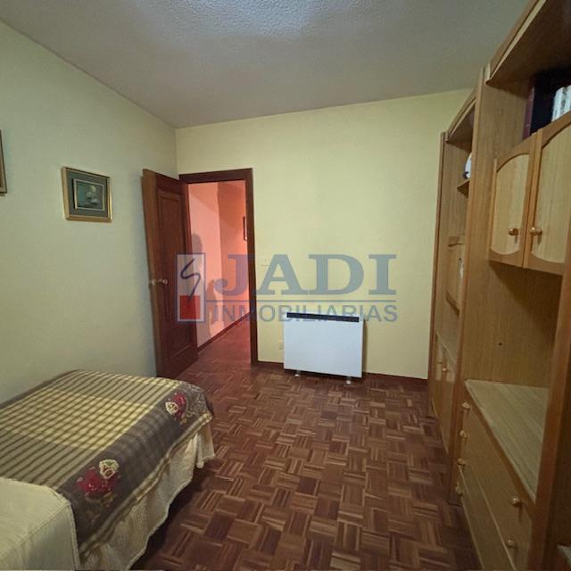 For rent of flat in Valdepeñas