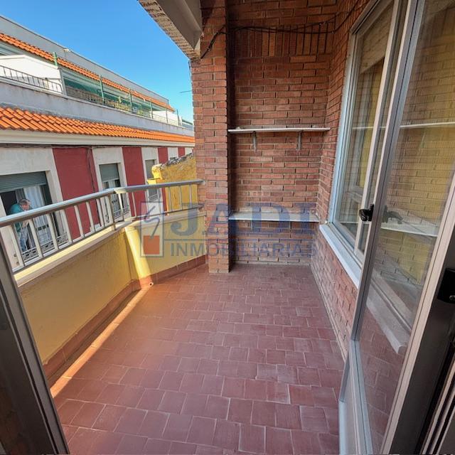 For rent of flat in Valdepeñas