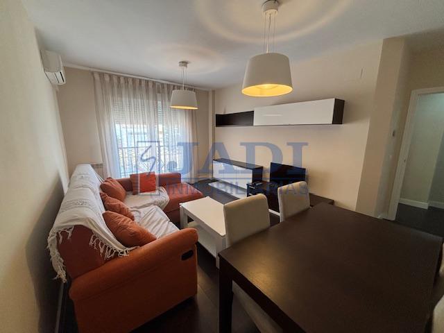 For rent of flat in Valdepeñas