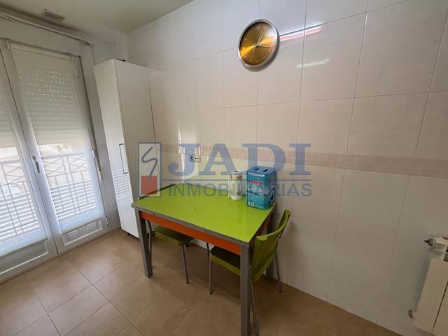 For rent of flat in Valdepeñas