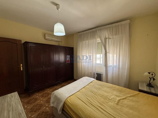 Venta de piso en Valdepeñas
