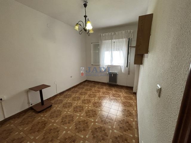 Venta de piso en Valdepeñas