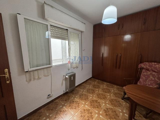 Venta de piso en Valdepeñas