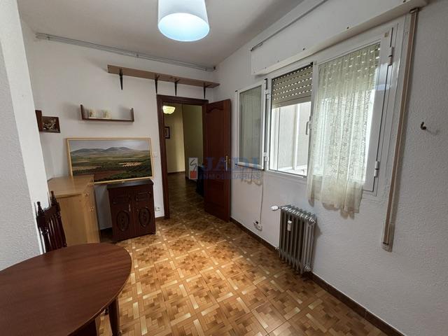 Venta de piso en Valdepeñas