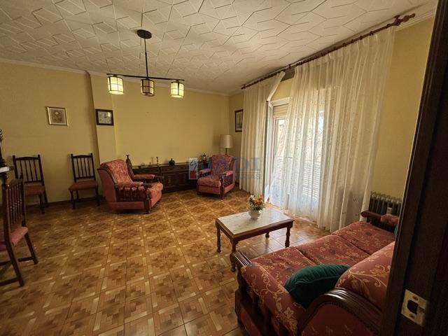 Venta de piso en Valdepeñas