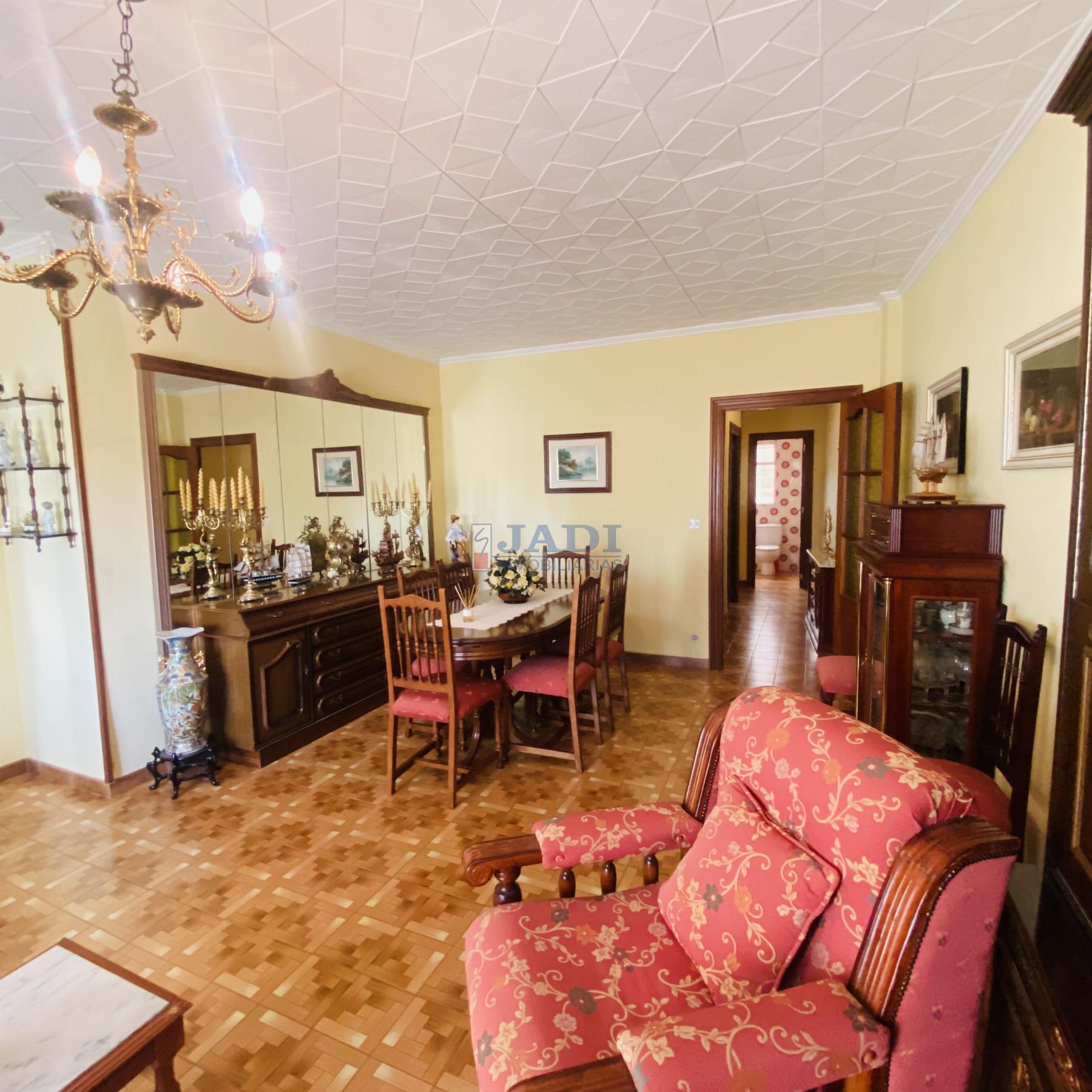 Venta de piso en Valdepeñas