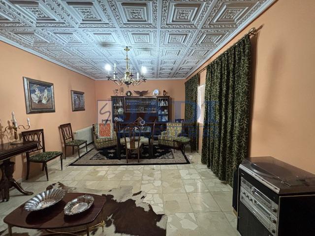 Venta de casa en Valdepeñas