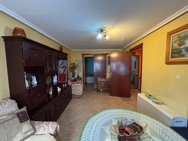 Venta de casa en Valdepeñas