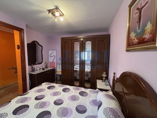 Venta de casa en Valdepeñas