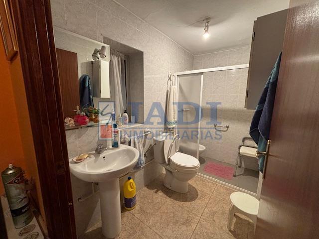 Venta de casa en Valdepeñas