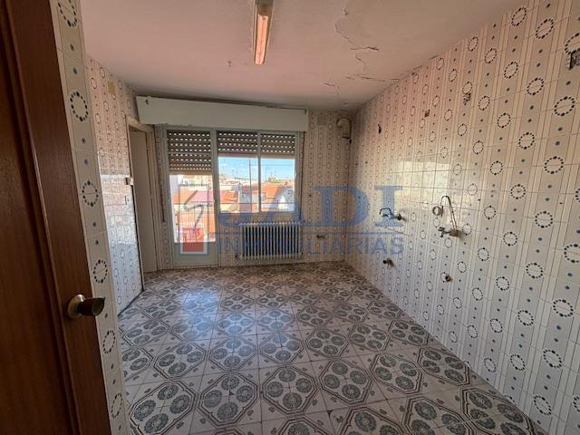 Venta de piso en Valdepeñas