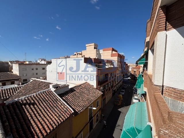 Venta de piso en Valdepeñas