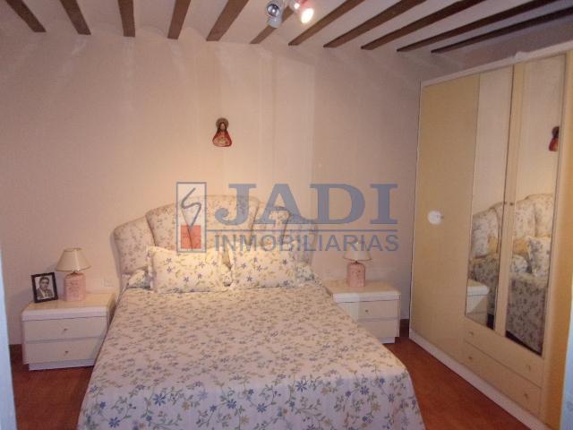 Venta de casa en Valdepeñas