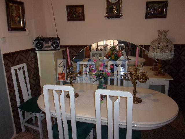 Venta de casa en Valdepeñas