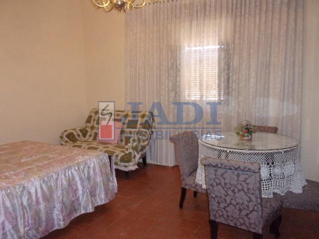 Venta de casa en Valdepeñas