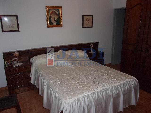 Venta de casa en Valdepeñas