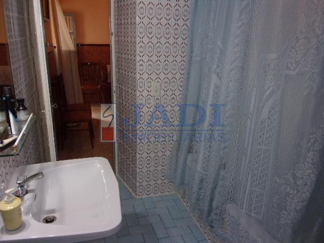 Venta de casa en Valdepeñas