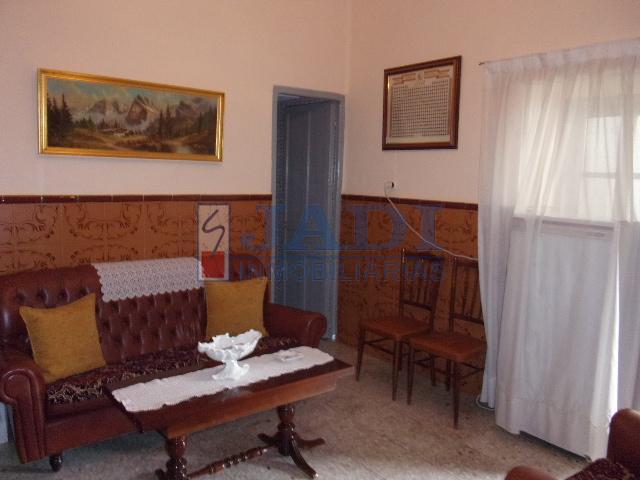Venta de casa en Valdepeñas