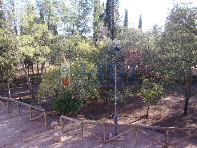 Venta de casa en Valdepeñas