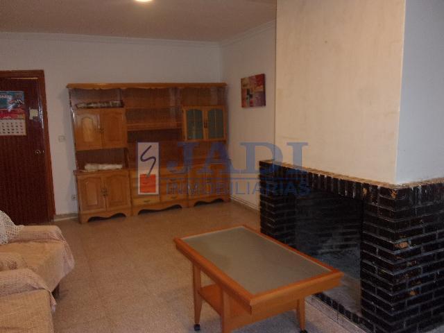 Venta de casa en Valdepeñas