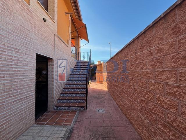 Venta de chalet en Valdepeñas