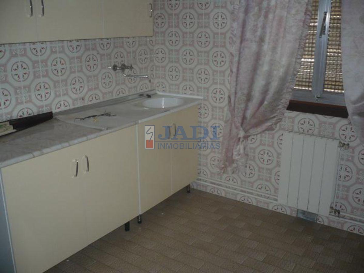 For sale of house in Valdepeñas