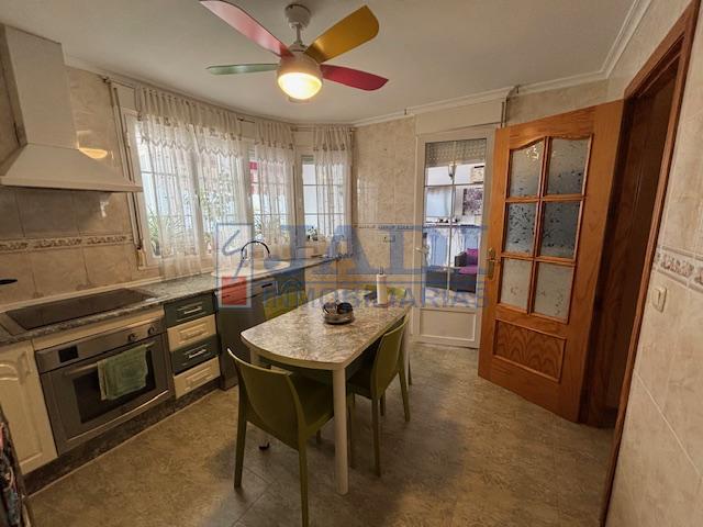 Venta de casa en Valdepeñas
