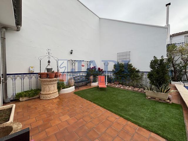 Venta de casa en Valdepeñas