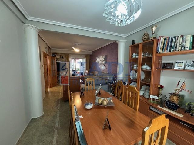 Venta de casa en Valdepeñas