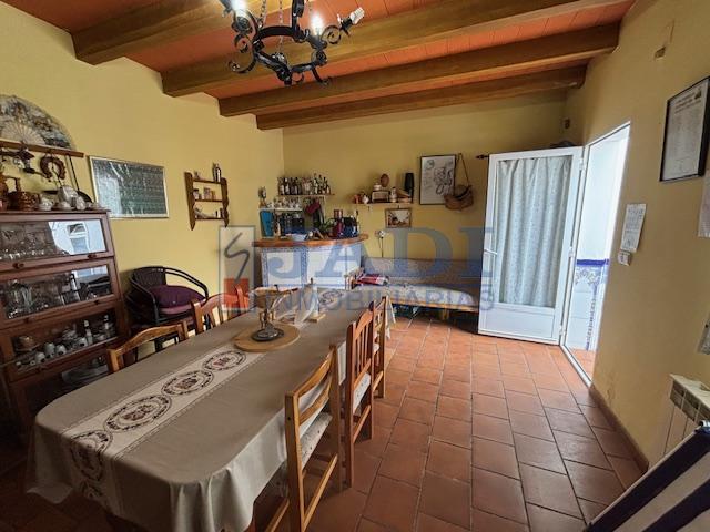Venta de casa en Valdepeñas