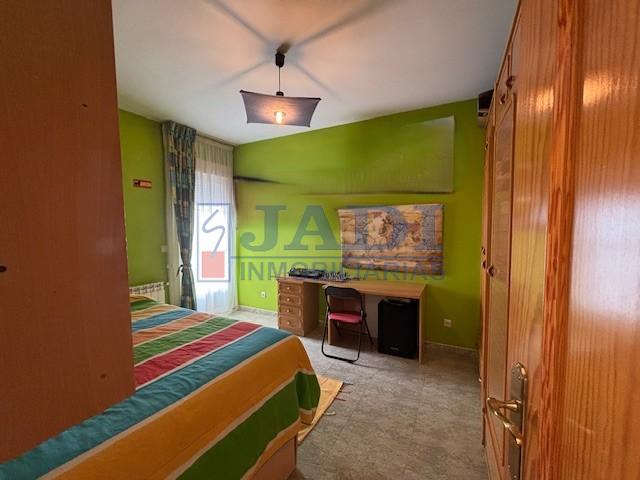 Venta de casa en Valdepeñas