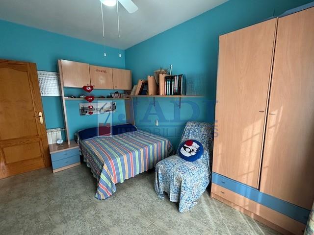 Venta de casa en Valdepeñas
