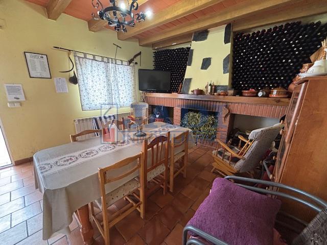 Venta de casa en Valdepeñas