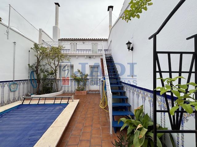 Venta de casa en Valdepeñas