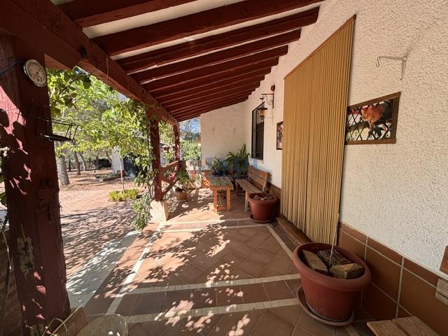 Venta de casa en Valdepeñas
