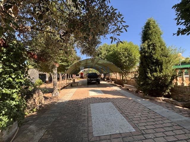 Venta de casa en Valdepeñas