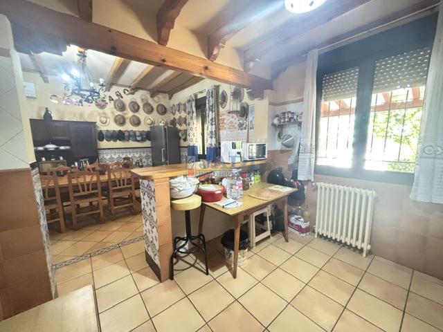 Venta de casa en Valdepeñas