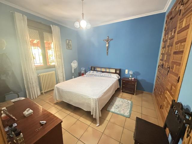 Venta de casa en Valdepeñas