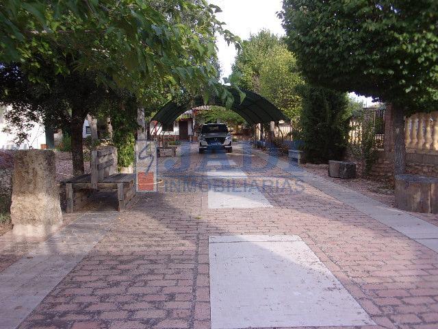 Venta de casa en Valdepeñas